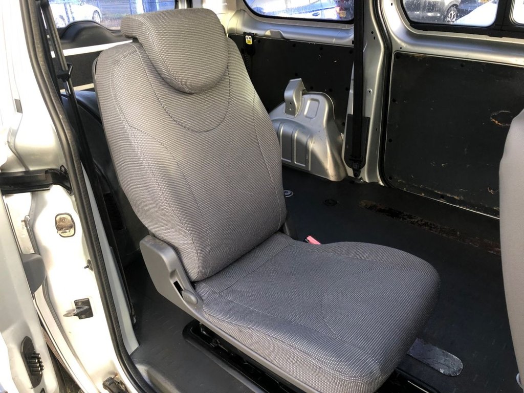 Used Peugeot Expert Tepee 2010 for sale - 77038315: Photo 26