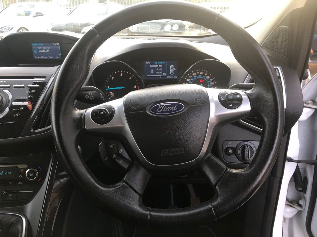 Used Ford Kuga 2015 for sale - 76454396: Photo 23