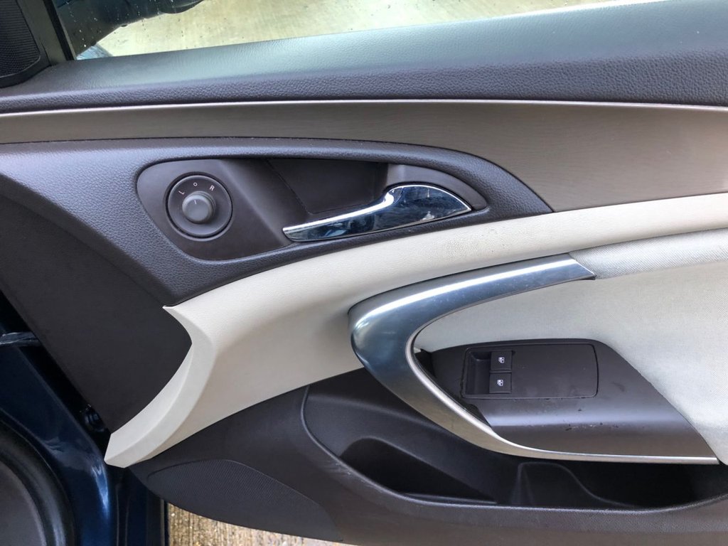 Used Vauxhall Insignia 2011 for sale - 77477575: Photo 13