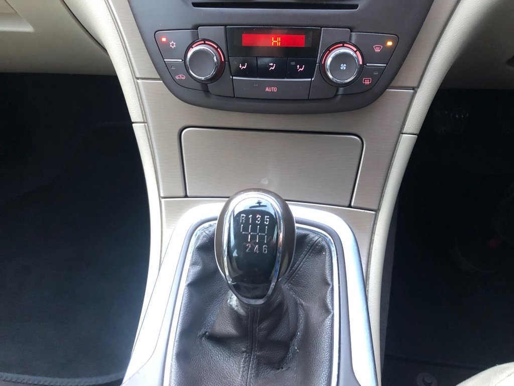 Used Vauxhall Insignia 2011 for sale - 77477575: Photo 18