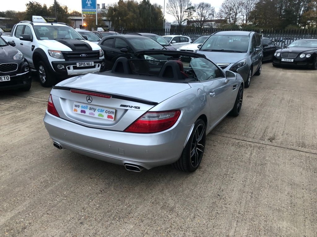 Used Mercedes-Benz SLK 2012 for sale - 76482532: Photo 10