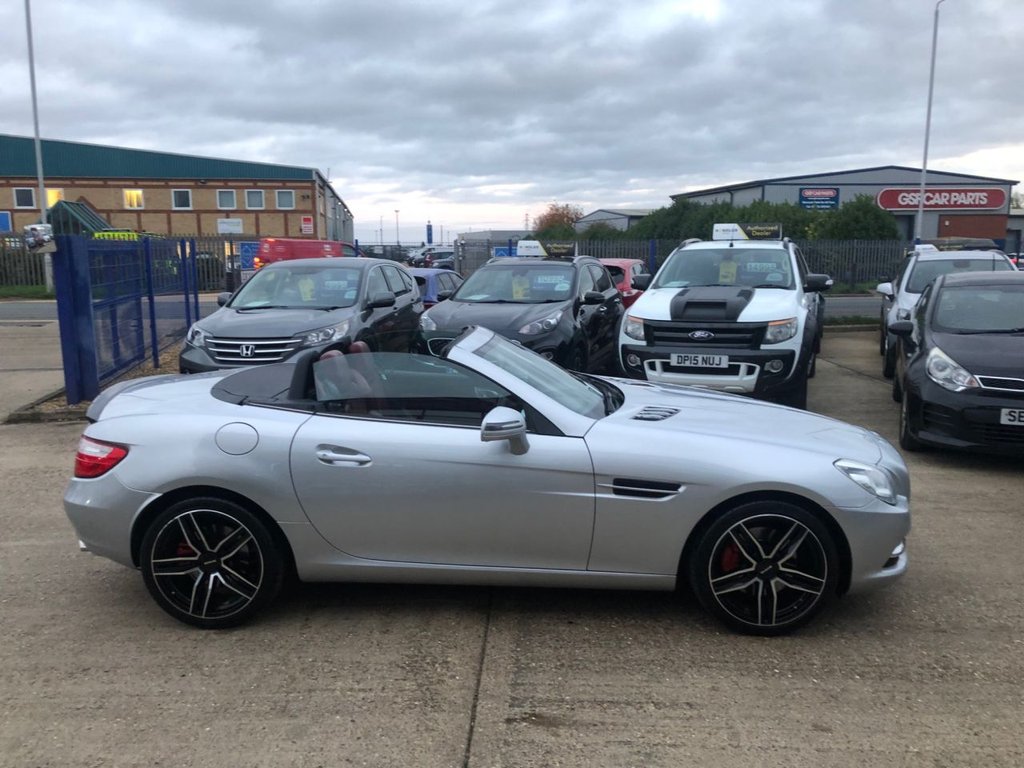 Used Mercedes-Benz SLK 2012 for sale - 76482532: Photo 11