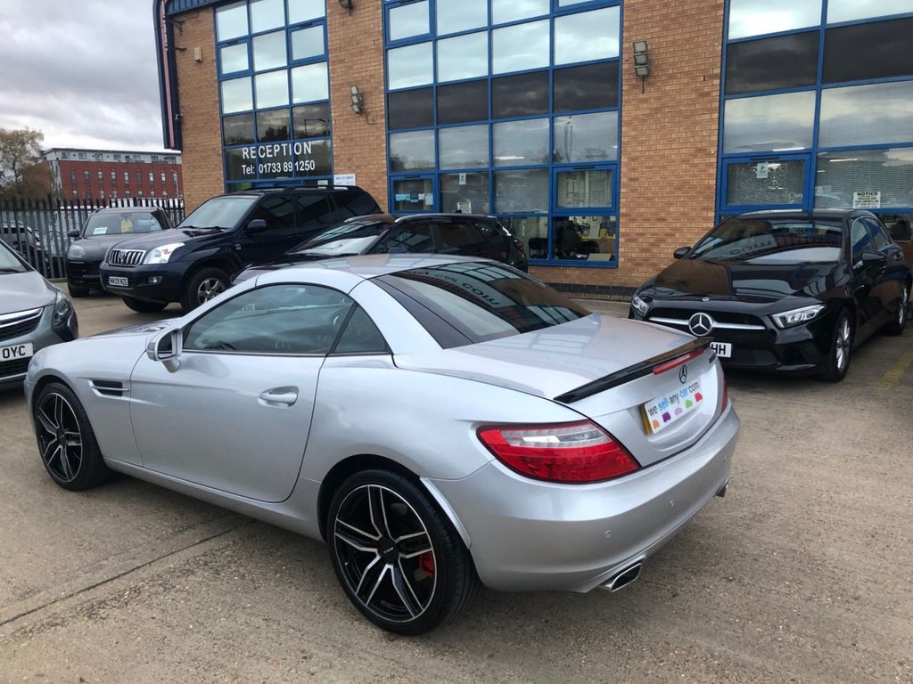 Used Mercedes-Benz SLK 2012 for sale - 76482532: Photo 15