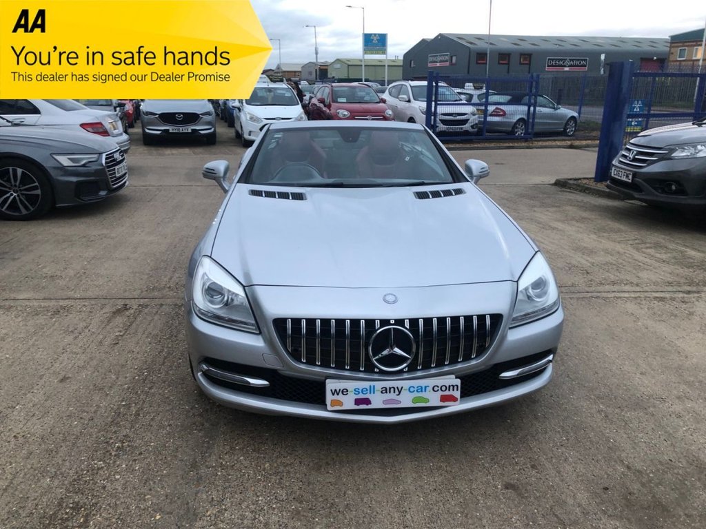 Used Mercedes-Benz SLK 2012 for sale - 76482532: Photo 2