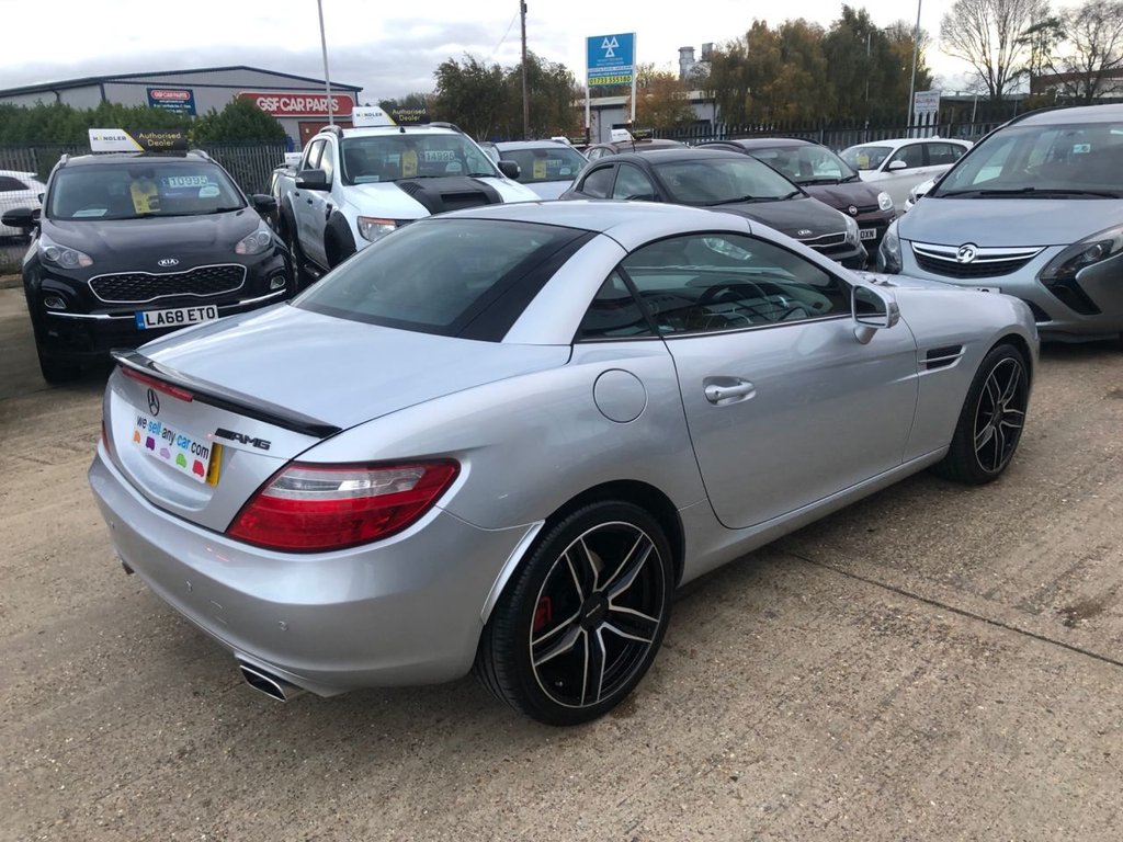 Used Mercedes-Benz SLK 2012 for sale - 76482532: Photo 20