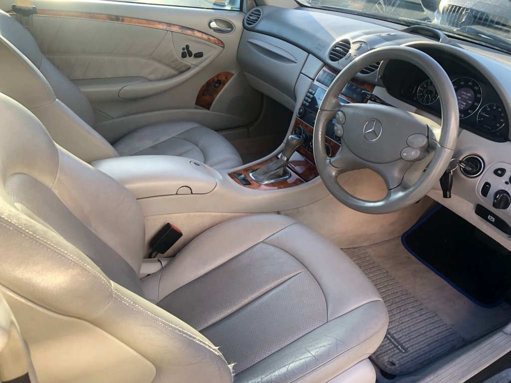Used Mercedes-Benz CLK 2004 for sale - 76185528: Photo 12
