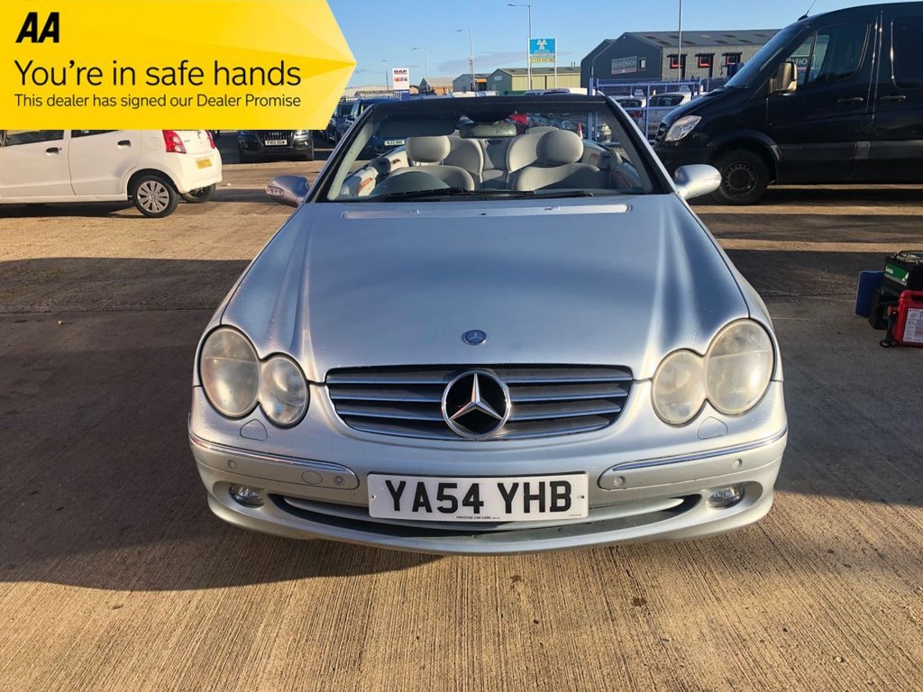 Used Mercedes-Benz CLK 2004 for sale - 76185528: Photo 2