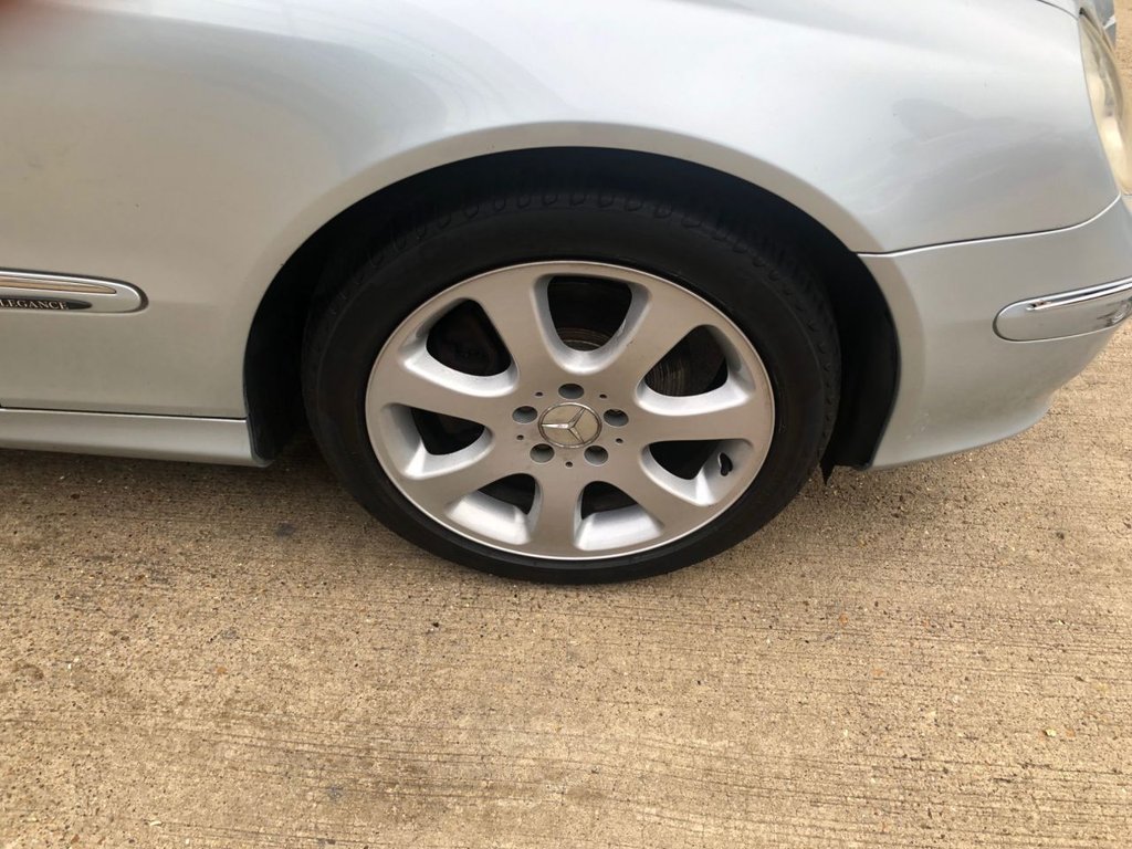 Used Mercedes-Benz CLK 2004 for sale - 76185528: Photo 23