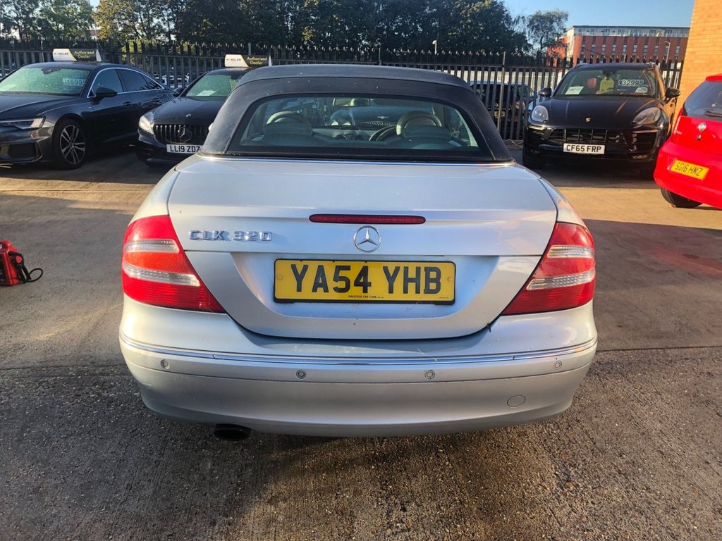 Used Mercedes-Benz CLK 2004 for sale - 76185528: Photo 8