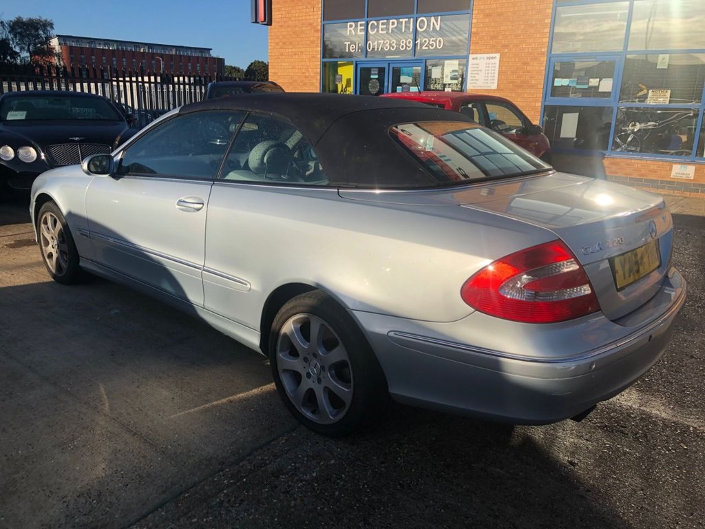 Used Mercedes-Benz CLK 2004 for sale - 76185528: Photo 9