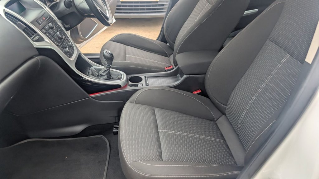 Used Vauxhall Astra 2012 for sale - 76655461: Photo 14