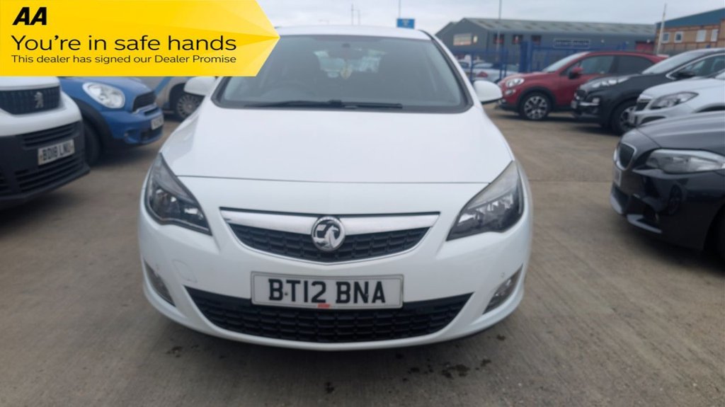 Used Vauxhall Astra 2012 for sale - 76655461: Photo 2
