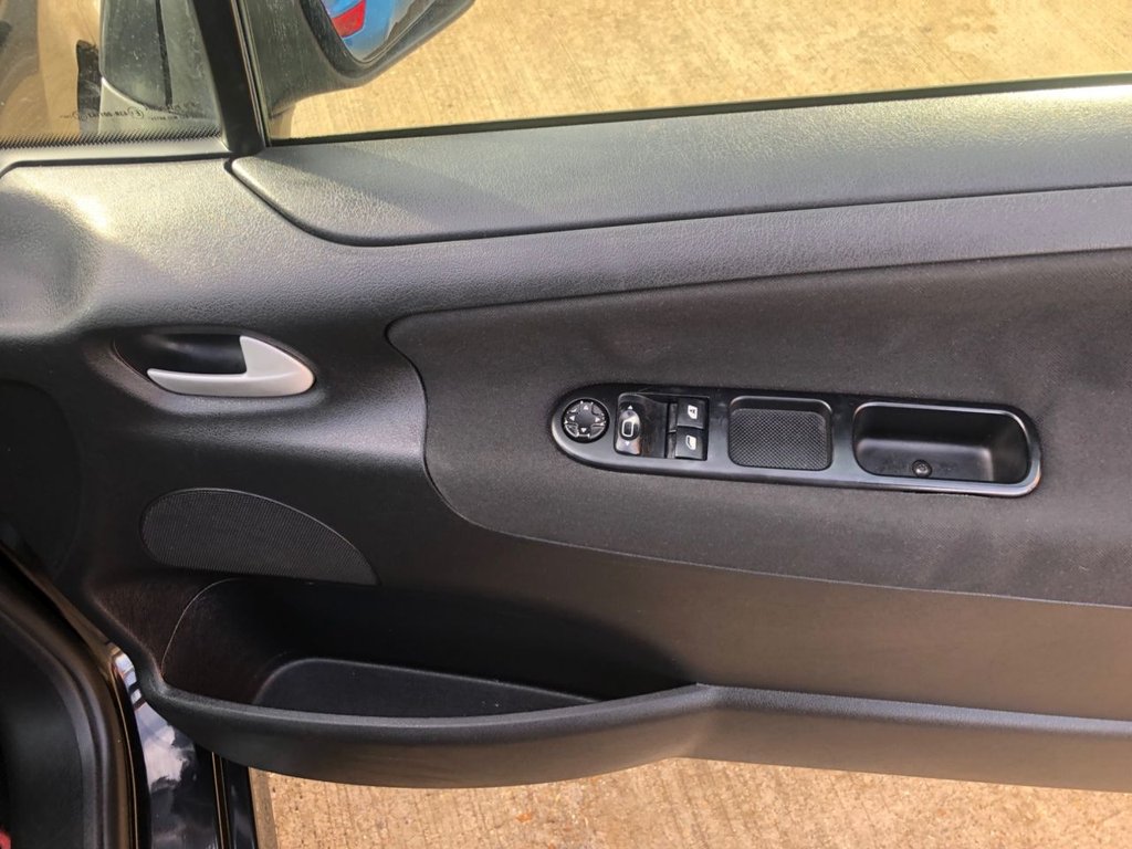 Used Peugeot 207 2008 for sale - 76430418: Photo 18