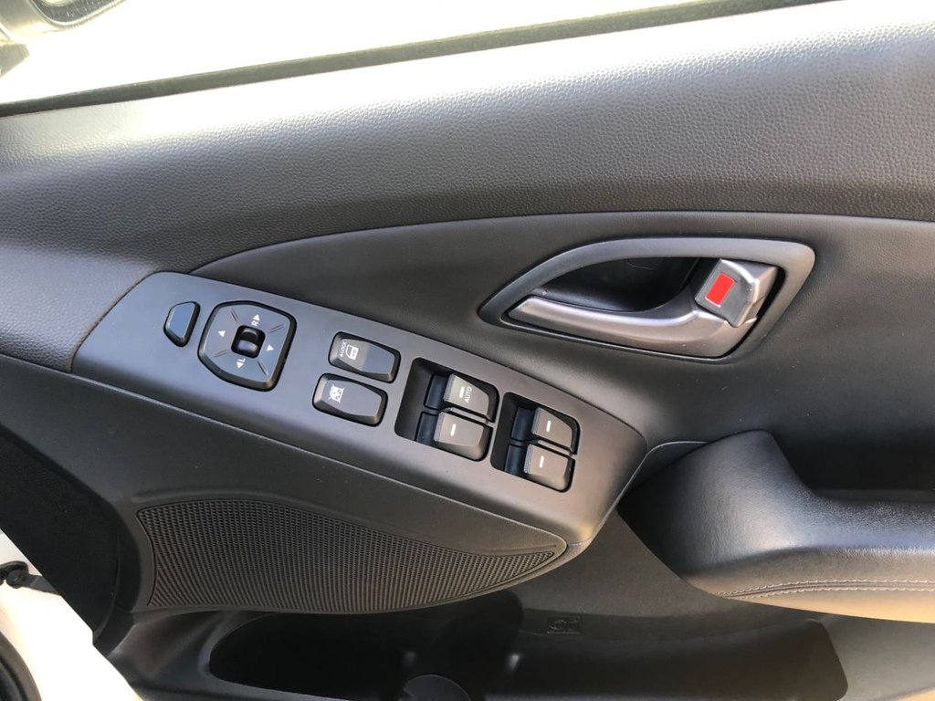 Used Hyundai Ix35 2014 for sale - 76376176: Photo 17