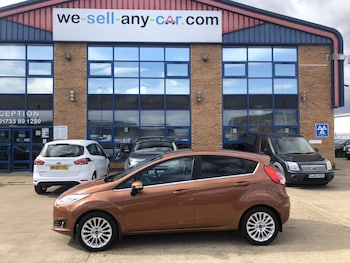 Used Ford Fiesta 2015 for sale - 78534710: Photo