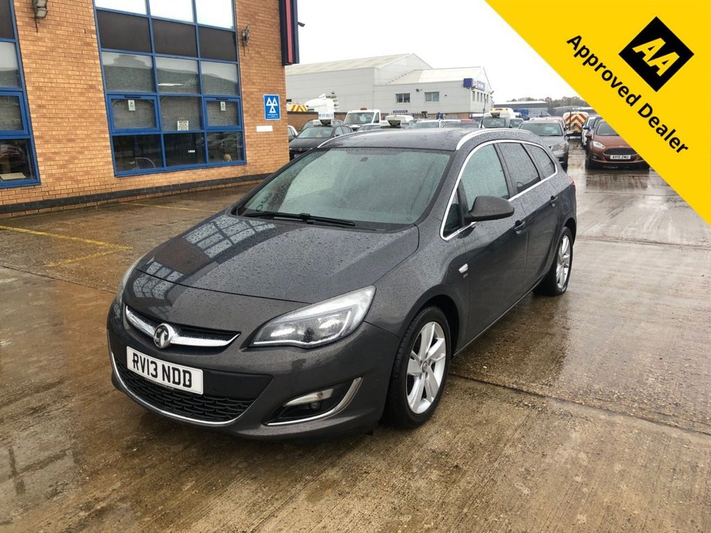 Used Vauxhall Astra 2013 for sale - 76569841: Photo 3