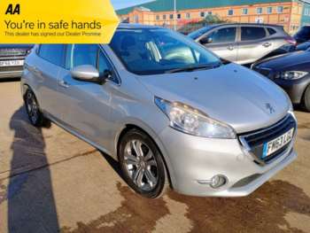 Used Peugeot 208 2015 for sale - 72856196: Photo