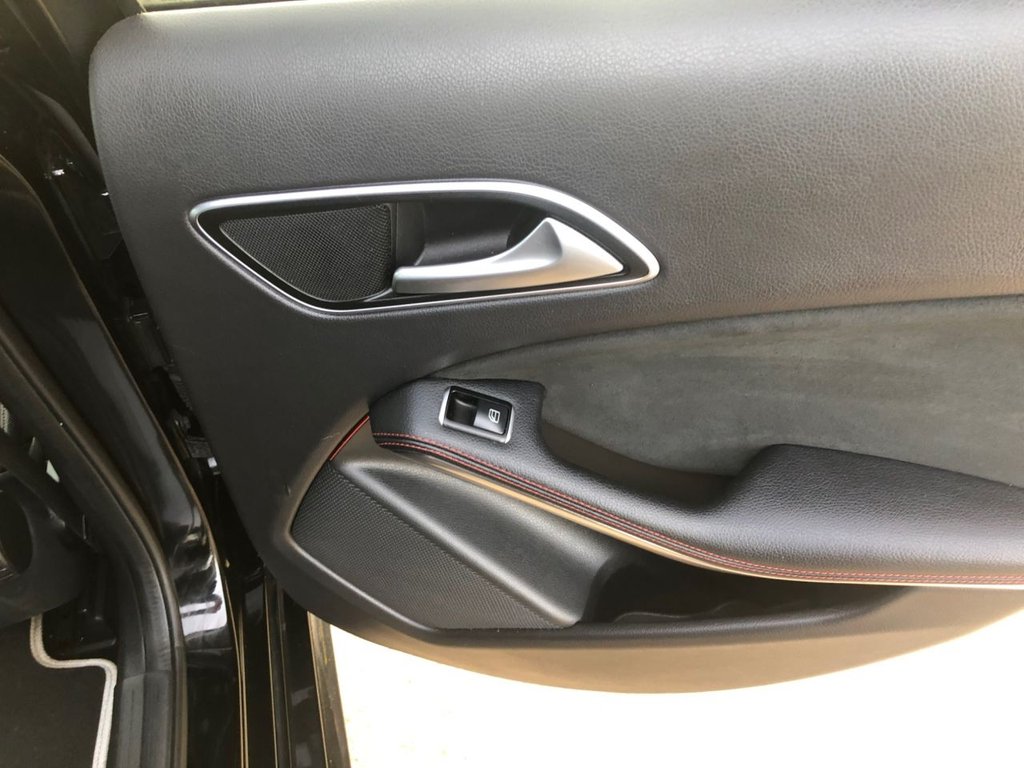 Used Mercedes-Benz A-Class 2017 for sale - 76711390: Photo 24