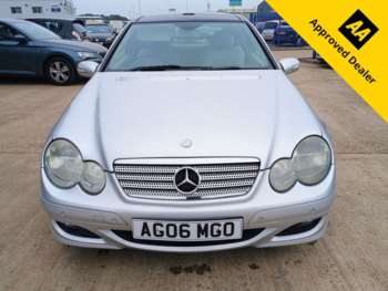 Used Mercedes-Benz C-Class 2006 for sale - 72663608: Photo
