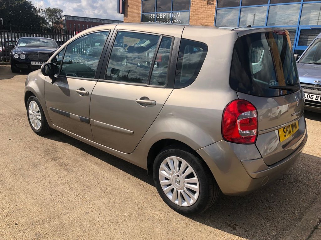 Used Renault Grand Modus 2011 for sale - 76092867: Photo 6