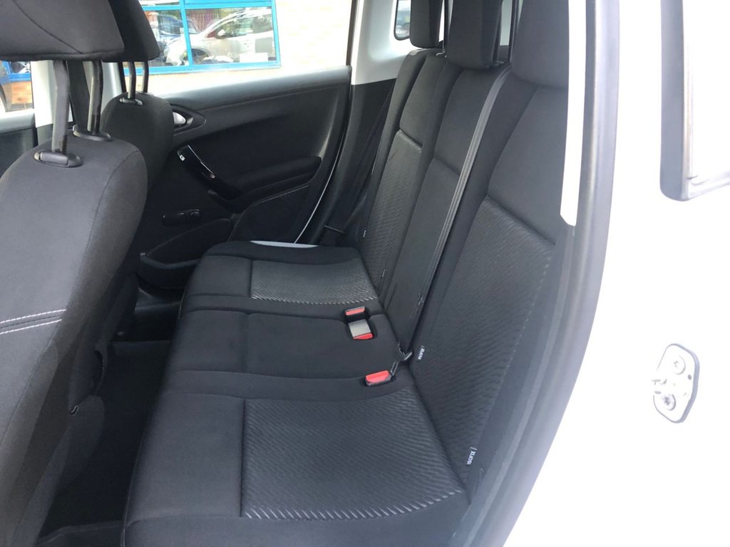 Used Peugeot 2008 2014 for sale - 76482242: Photo 22