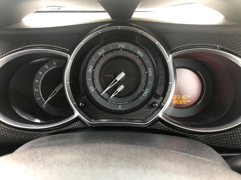 Used Citroen DS3 2010 for sale - 77421677: Photo 13