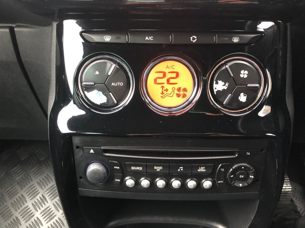 Used Citroen DS3 2015 for sale - 77464205: Photo 15