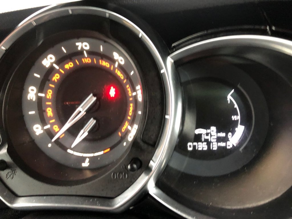 Used Citroen DS3 2015 for sale - 77464205: Photo 18