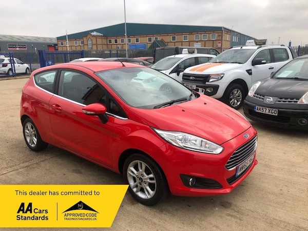 Used Ford Fiesta 2015 for sale - 76148205: Photo 1