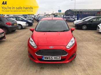Used Ford Fiesta 2015 for sale - 76148205: Photo 2