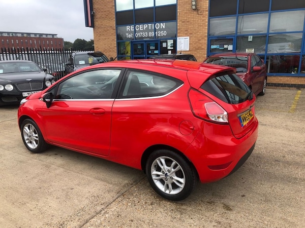 Used Ford Fiesta 2015 for sale - 76148205: Photo 4