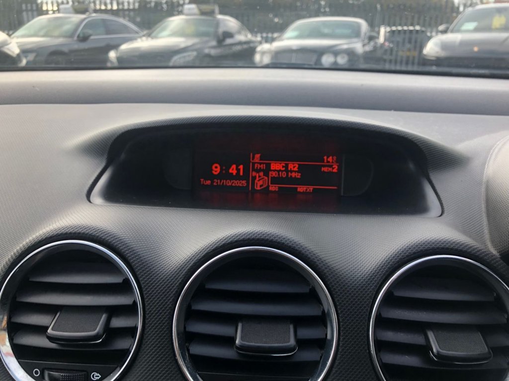 Used Peugeot 308 2012 for sale - 76482377: Photo 25