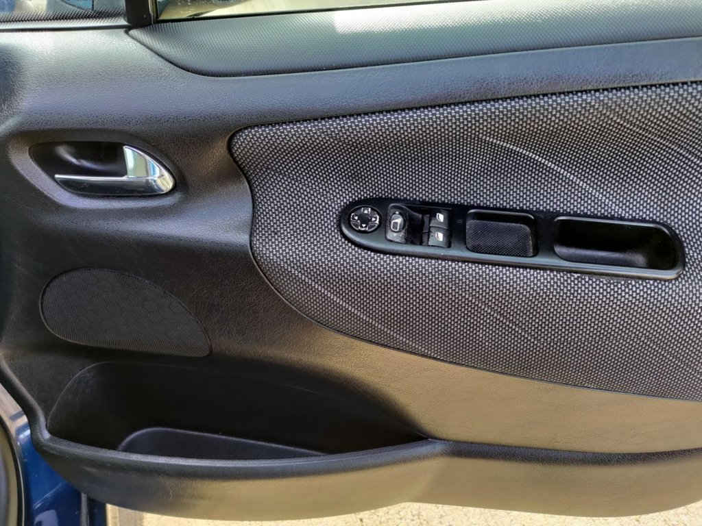 Used Peugeot 207 2007 for sale - 76481466: Photo 11