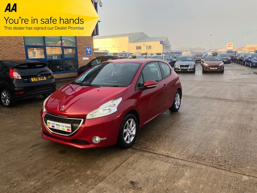 Used Peugeot 208 2014 for sale - 76496624: Photo 5