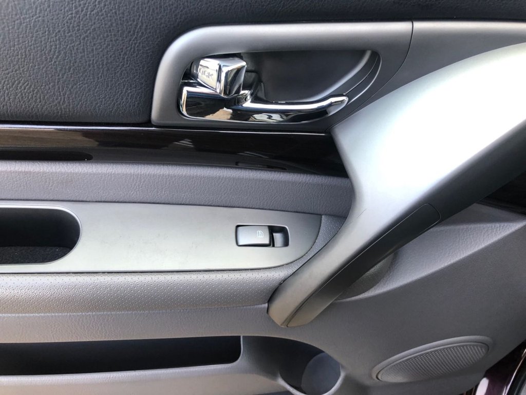 Used Ssangyong Turismo 2016 for sale - 76632575: Photo 18