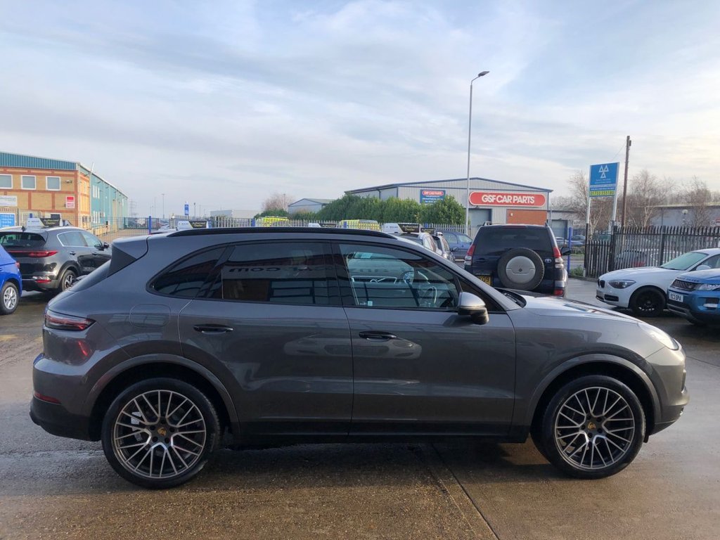 Used Porsche Cayenne 2021 for sale - 77048853: Photo 12