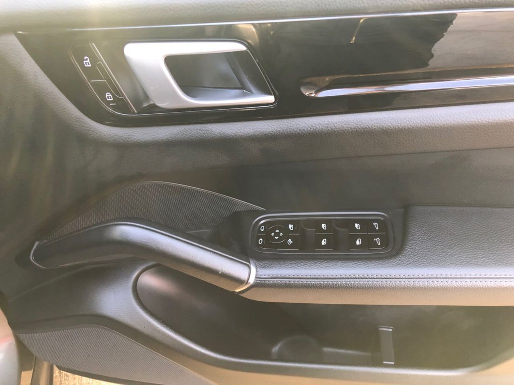 Used Porsche Cayenne 2021 for sale - 77048853: Photo 17