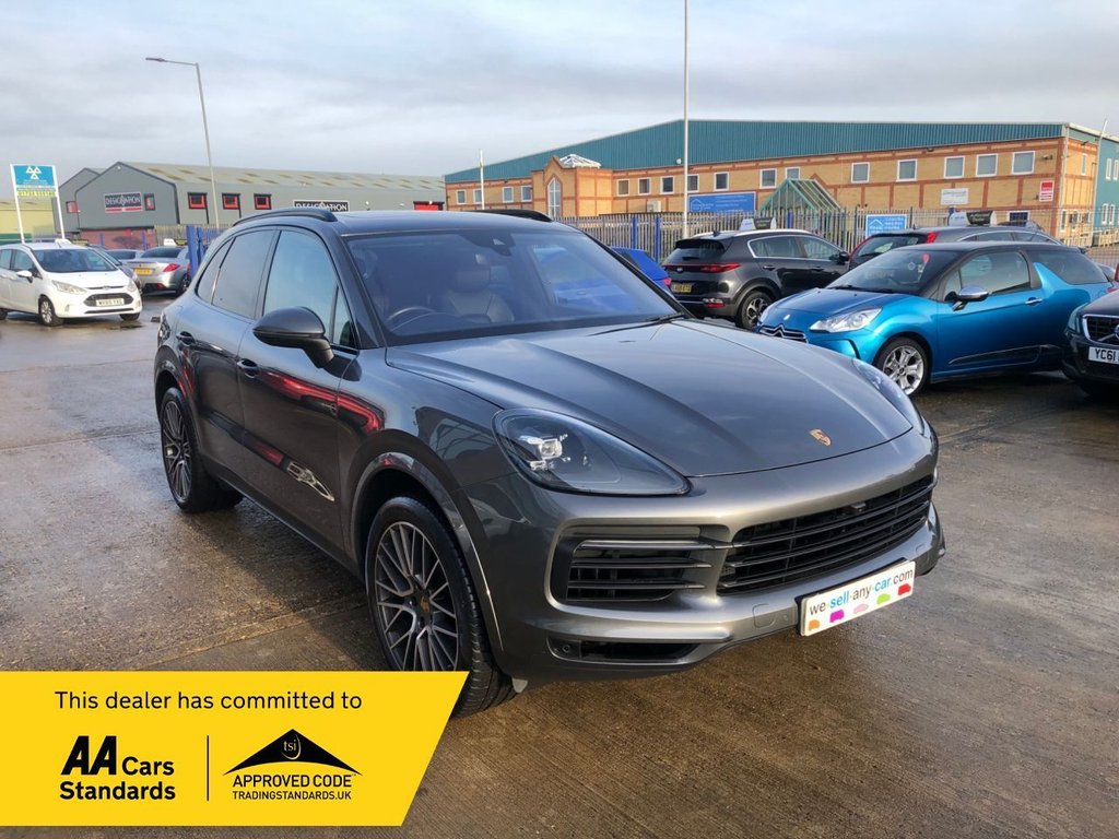 Used Porsche Cayenne 2021 for sale - 77048853: Photo 2