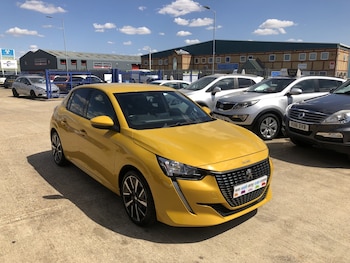 Used Peugeot 208 2020 for sale - 79386269: Photo