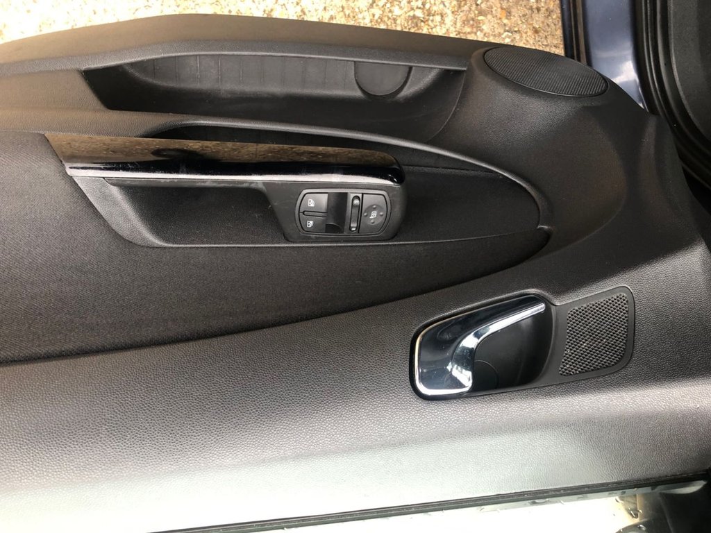 Used Vauxhall Corsa 2010 for sale - 77406732: Photo 15