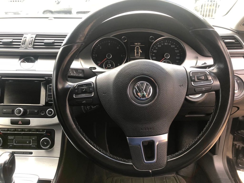 Used Volkswagen Passat 2011 for sale - 76396480: Photo 10