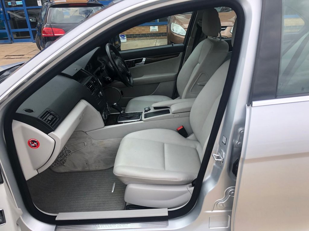 Used Mercedes-Benz C Class 2008 for sale - 76429742: Photo 15