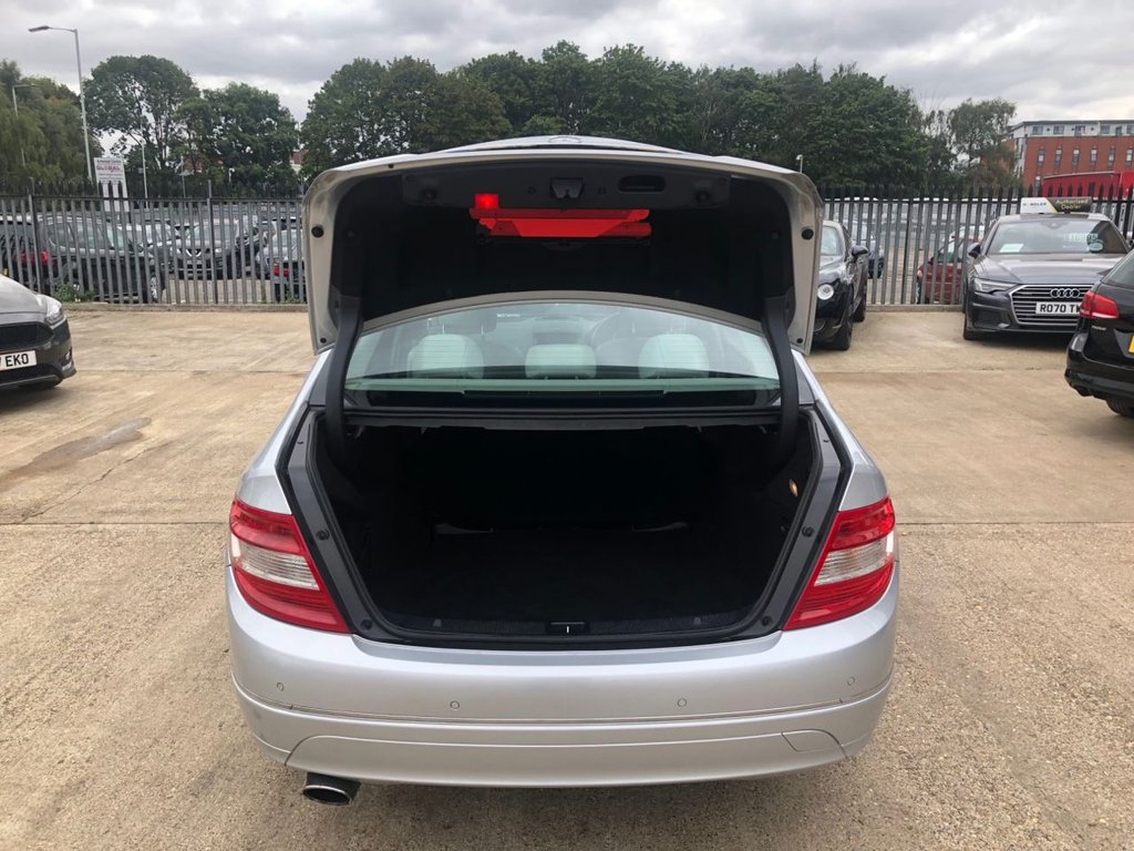 Used Mercedes-Benz C Class 2008 for sale - 76429742: Photo 8