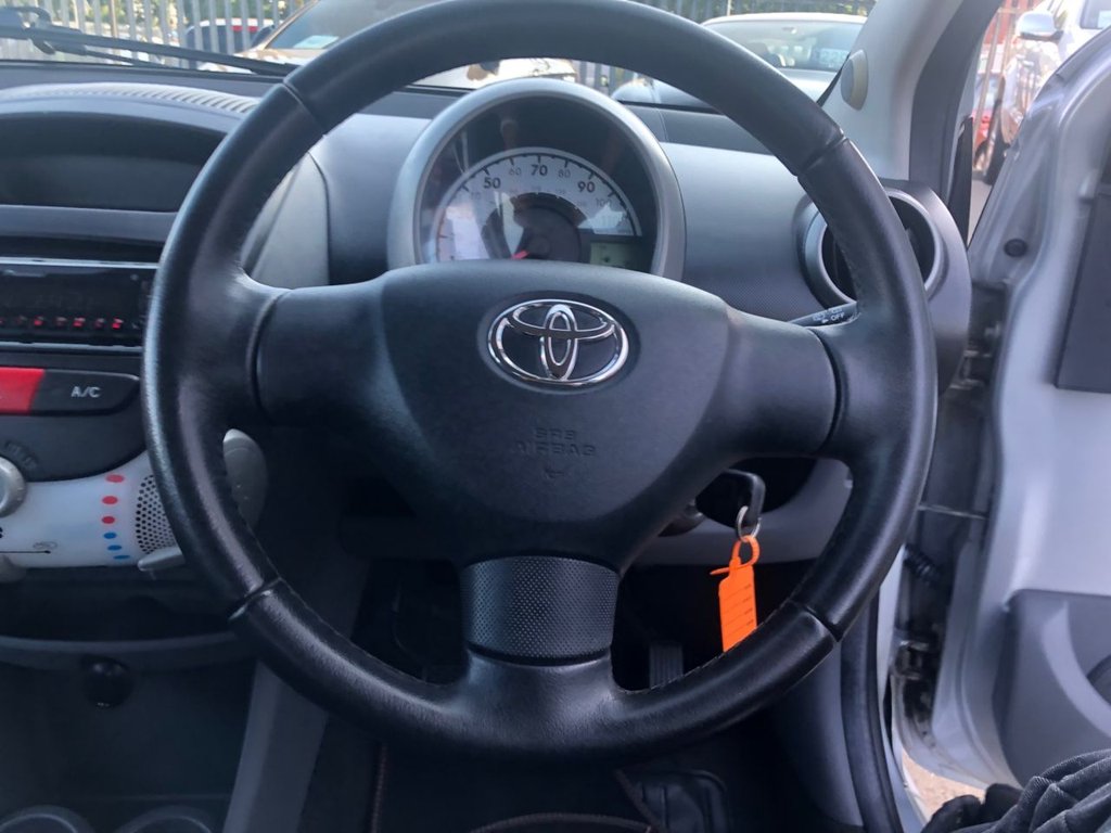 Used Toyota AYGO 2010 for sale - 77406703: Photo 13