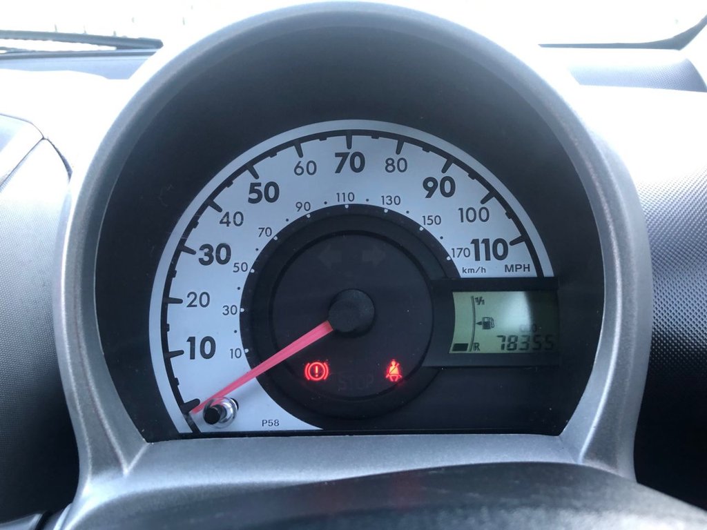 Used Toyota AYGO 2010 for sale - 77406703: Photo 17