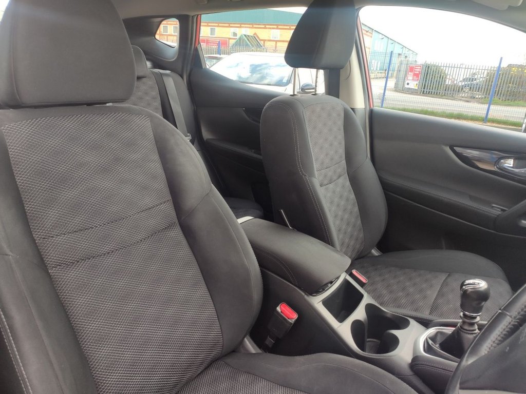 Used Nissan Qashqai 2015 for sale - 75986230: Photo 13