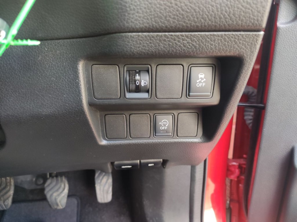 Used Nissan Qashqai 2015 for sale - 75986230: Photo 21