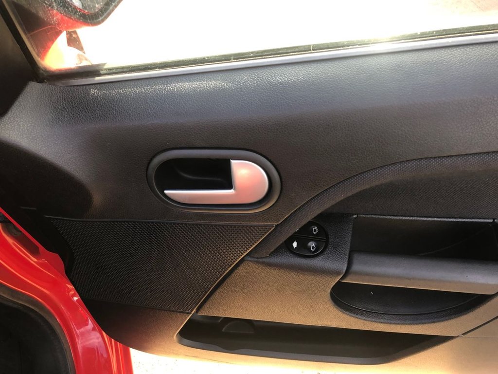 Used Ford Fiesta 2007 for sale - 76367597: Photo 15