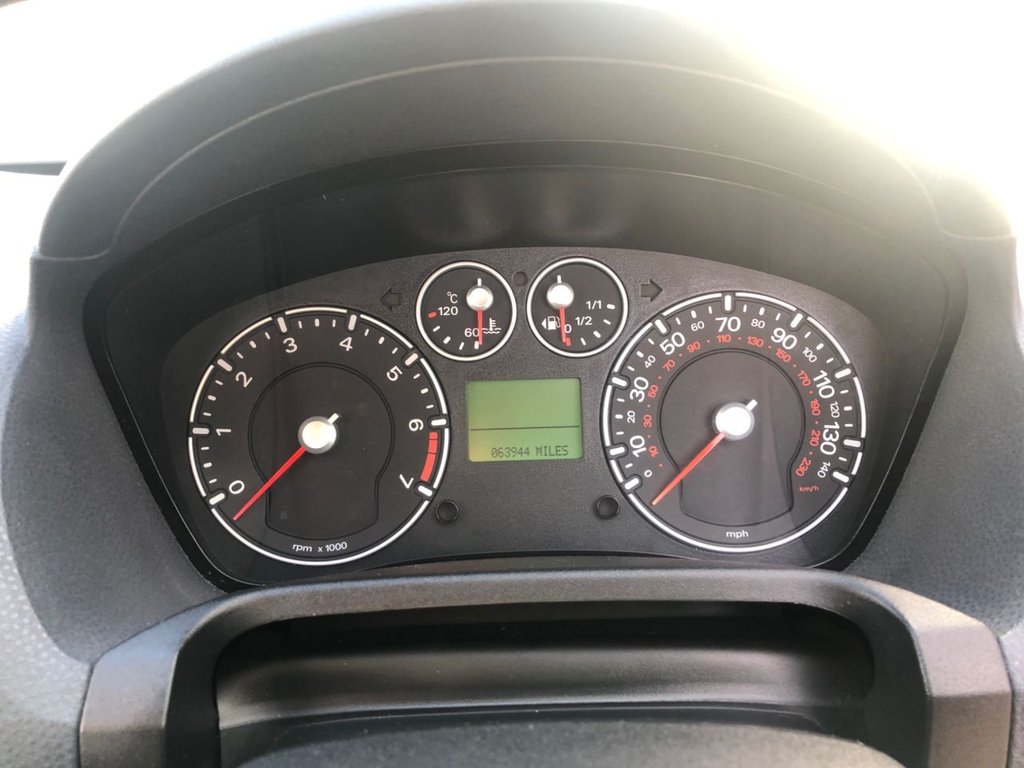 Used Ford Fiesta 2007 for sale - 76367597: Photo 16