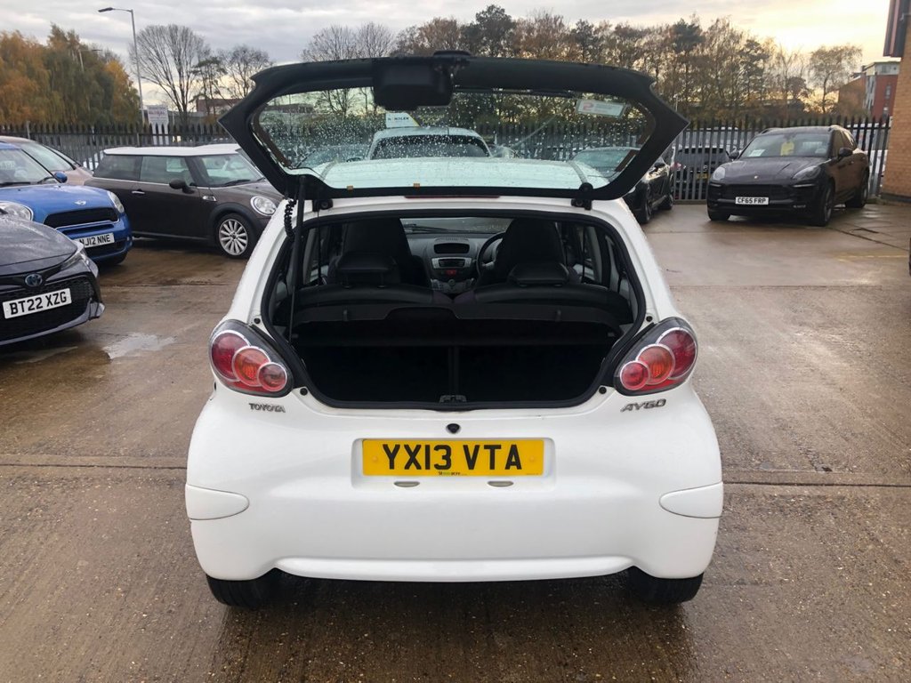 Used Toyota AYGO 2013 for sale - 76631808: Photo 12